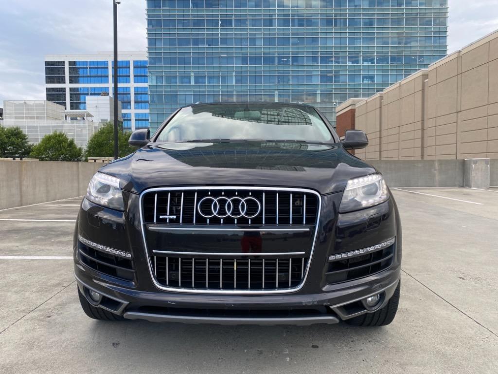 2011 Audi Q7 Premium's photo